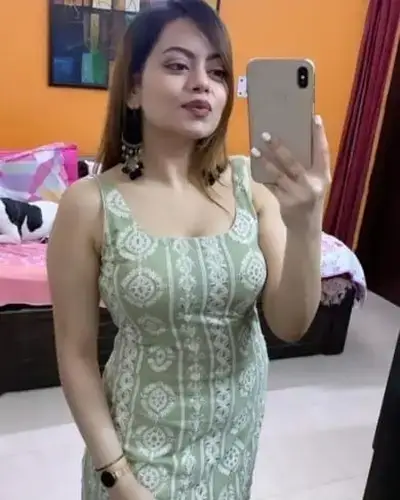 Call Girl in Chembra